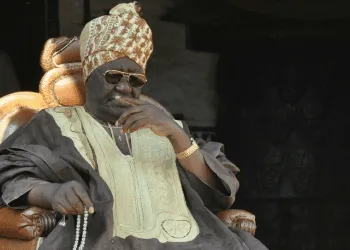 Le Sultan Ibrahim Mbombo Njoya, Monarque Bamoun