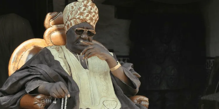 Le Sultan Ibrahim Mbombo Njoya, Monarque Bamoun