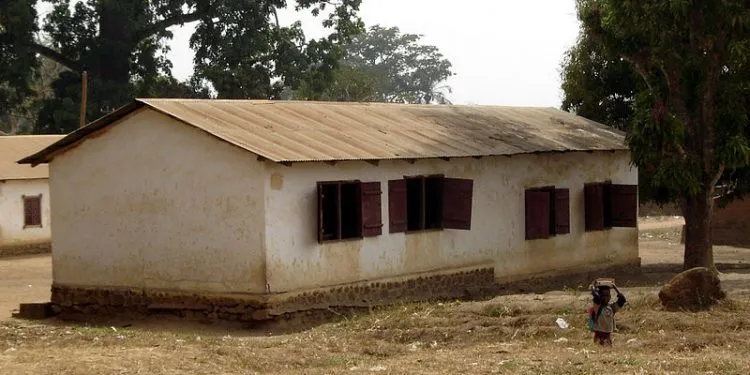 800px Schoolhouse In Bankim2C Cameroon