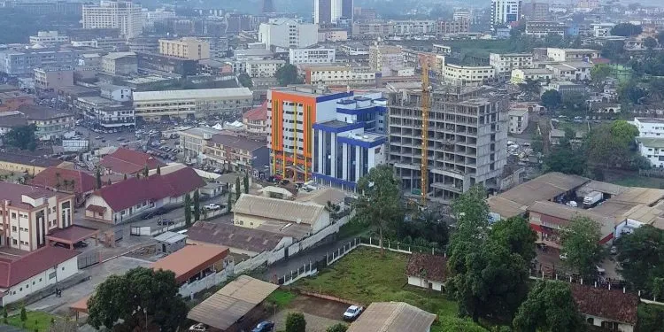 Vuel Aerienne Quartier De Yaounde