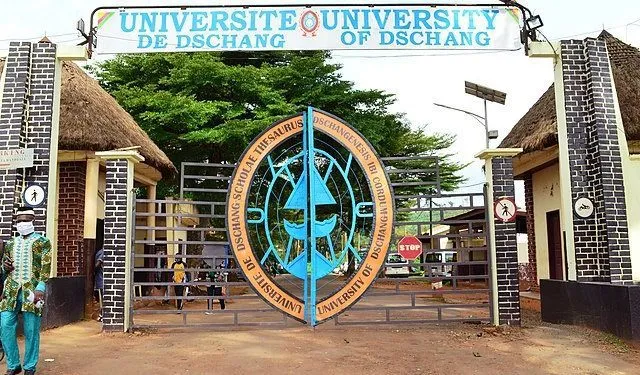 640px Entree De LUniversite De Dschang