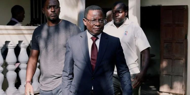 Maurice Kamto, a presidential candidate of Renaissance Movement (MRC), walks out after his news conference at his headquarter in Yaounde, Cameroon October 8, 2018. REUTERS/Zohra Bensemra - RC1DDF2D0E50