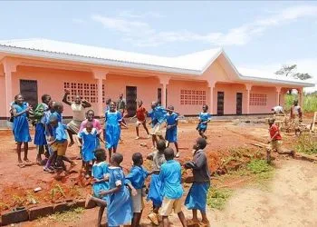 640px Primary School Life In Cameroon