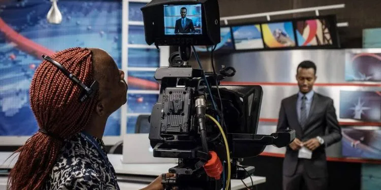 La Naissance Dune Presse Pluraliste Et Le Journaliste En Afrique 