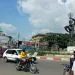 Centre Douala Cameroun One Central Places People Circulating Motos Cars Daylight 40172599