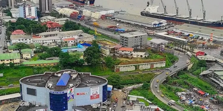 Vue Aerienne De Douala Credit Photo Breathe Channel 1