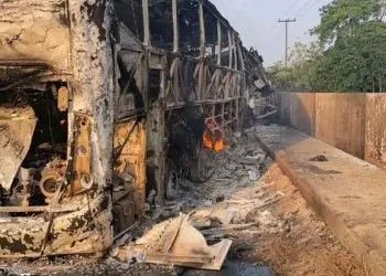 Eleven die in Nigerian Bus