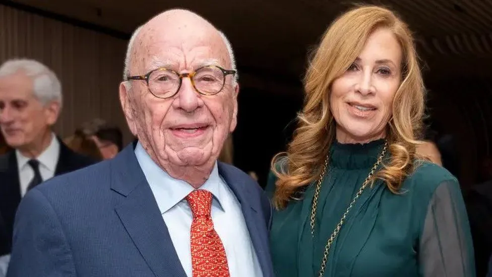 Murdoch2