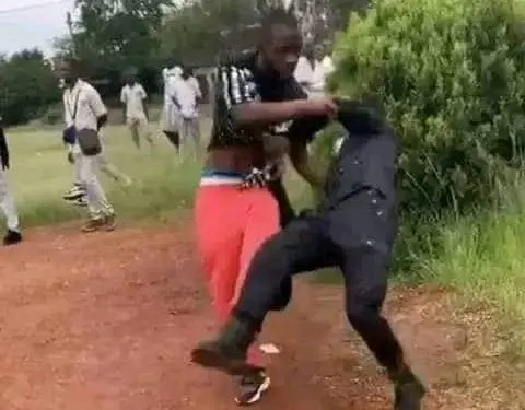 Man tackles police officer Cameroon