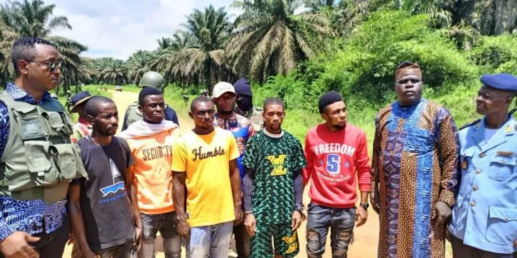 Separatists in Ndian Surrender