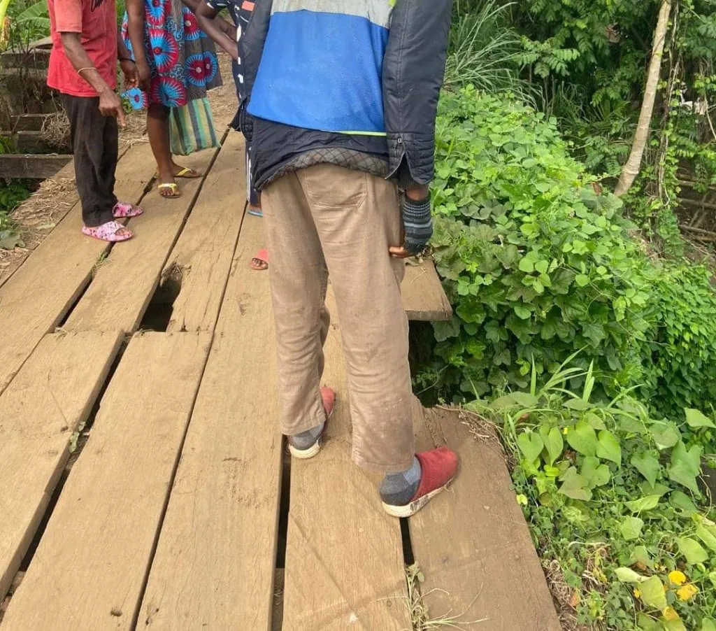 Tiko dilapitated bridge collapsed as people were passing