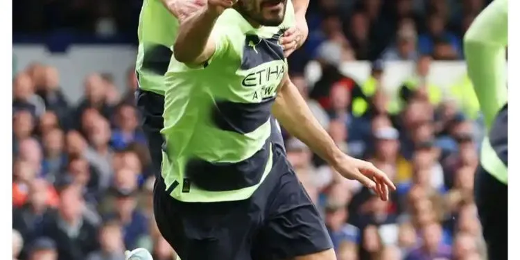 Man city Beat Everton 3-0