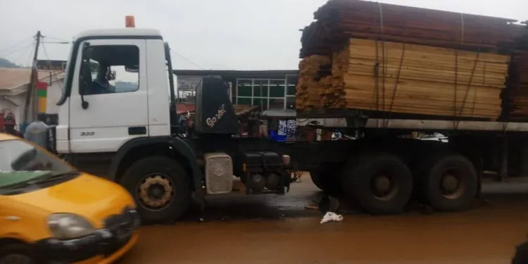 Truck which hit the motorcyclist in Yaounde