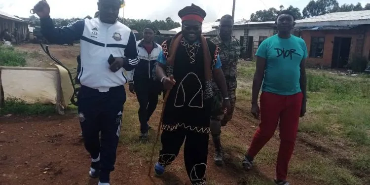 Fon Yakum Kevin Teuvih of Bambalang released
