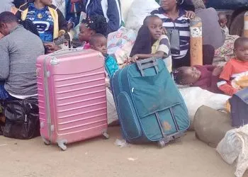 Passengers stranded in Bamenda as Separatists block roads