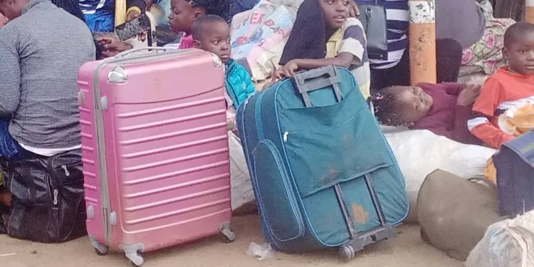 Passengers stranded in Bamenda as Separatists block roads