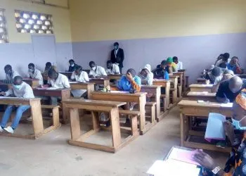 Baccalaureate and probatoire markers on strike