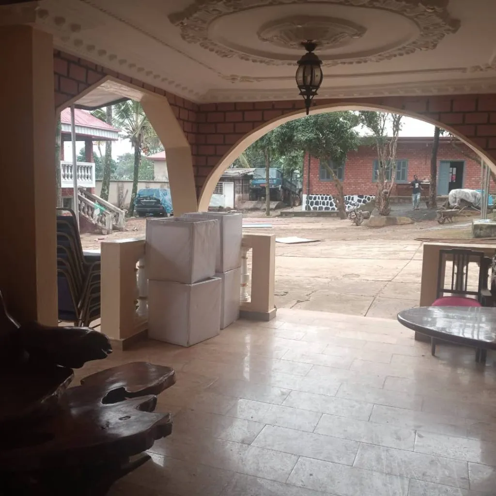Nis Compound2