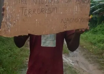 A handful Small Mankon residents stage street protest against killing of civilians in Nacho