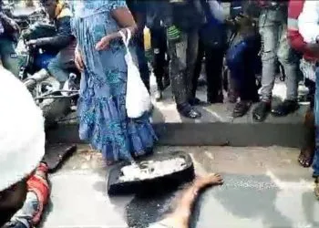 Douala: Commercial motorbike driver, pregnant passenger crushed to death