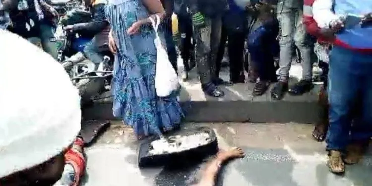 Douala: Commercial motorbike driver, pregnant passenger crushed to death