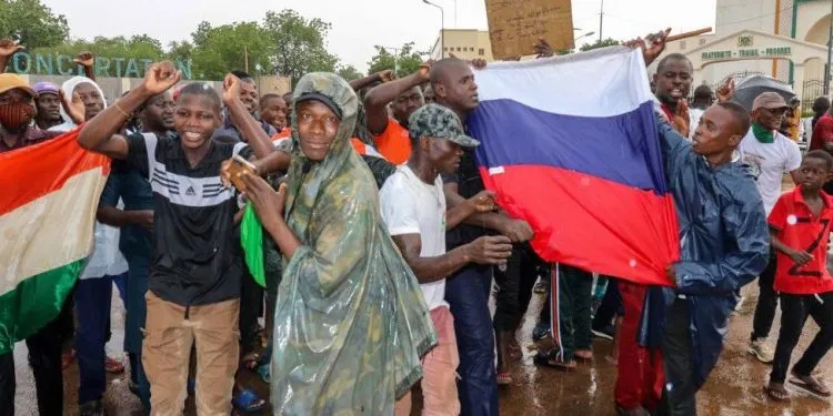 Russia warns against military intervention in Niger