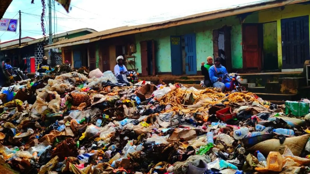 Bamenda taken over by refuse