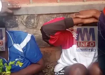 Girls attacked by angry mourners in Bamenda for stealing from a woman
