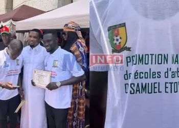 Eto'o gives certificate to young Cameroonian referees