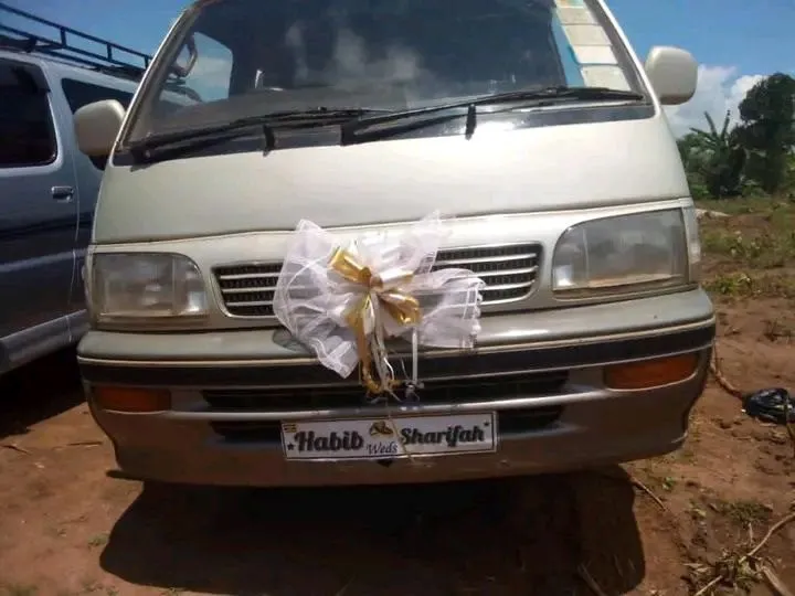 Ugandan man marries seven wives at once