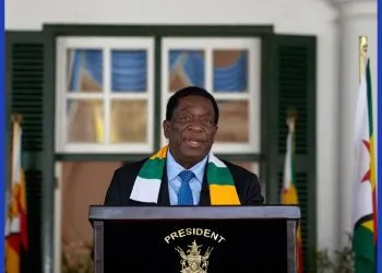 Mnangagwa sworn in, while the oppositon insist the elections were rigged