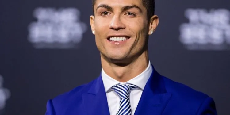 Cristiano Ronaldo - CR7