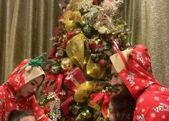 Mohamed Salah celebrates Christmas with his family