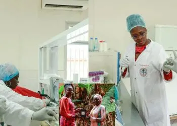 Hadidjatou, a 33-year-old Ph.D. student in cell physiology, and Sabine, a 32-year-old Ph.D. in neuroscience, have just been honoured with the L'Oréal-UNESCO Young Talents Award for Women in Science