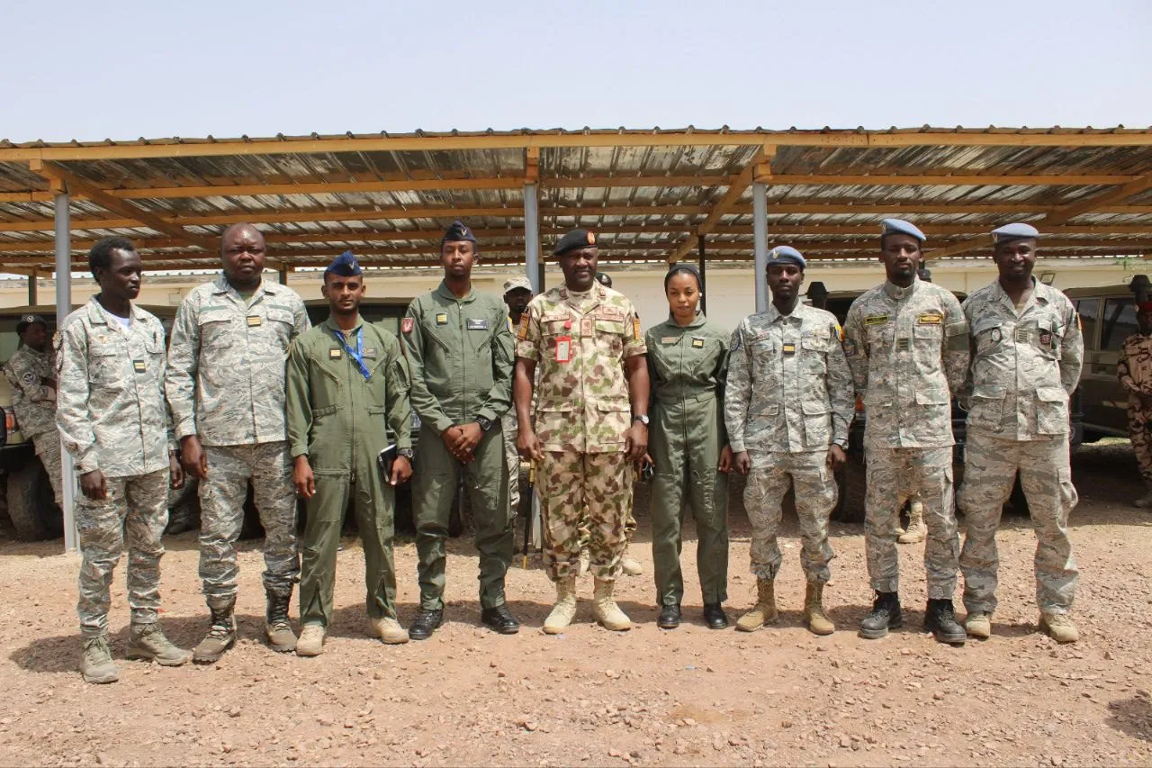 LA force multinational mix entreprend de renforcer sa collaboration avec l'armée de l'air Tchadienne.
