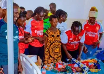 Woman named her triplets after Arsenal players