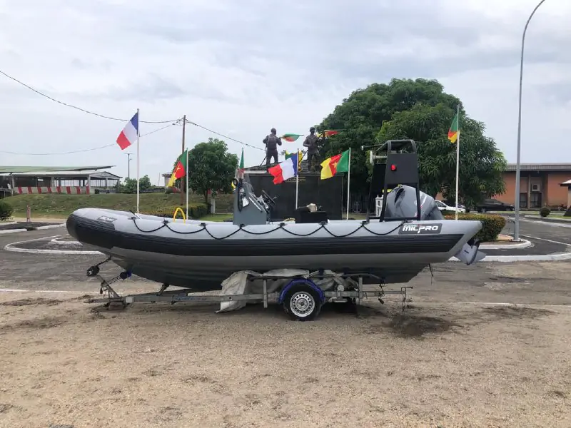 Canoe 1