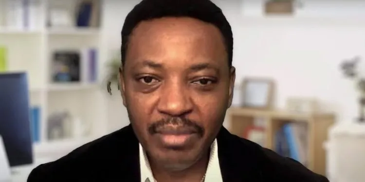 Emmanuel Ndong, Capo Daniel