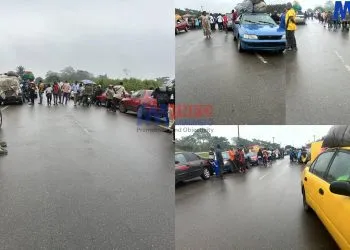 Kumba-Mamfe Road blocked