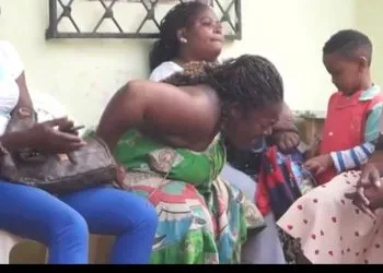 A young woman identified as Melanie Amougou, 22, saved a baby from a brewery truck that lost control in Yaounde