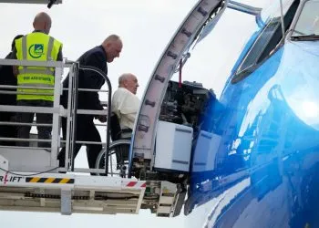 Pope Francis sets out on longest trip
