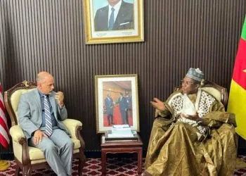 US and Cameroon HIV