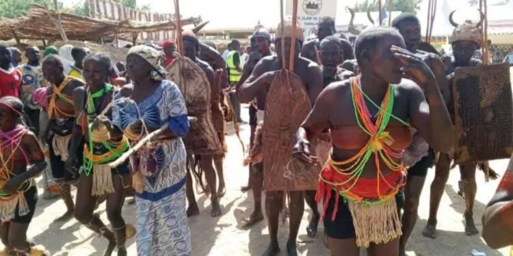 Les Kudumbar : gardiens d’une culture ancestrale à Tokombéré