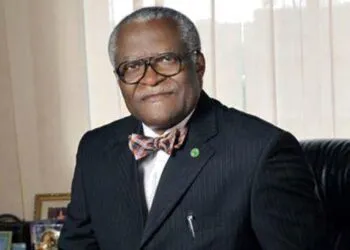 Akere Muna