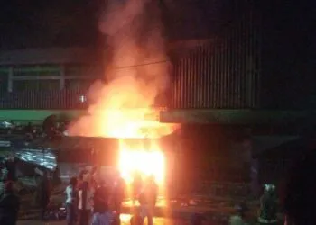 Breaking News: le marché Mokolo en feu