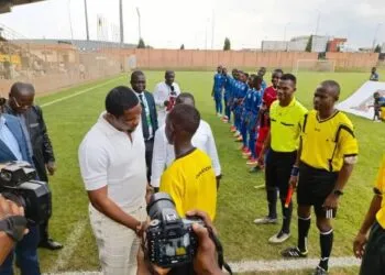 Les arbitres menacent de suspendre leur participation aux compétitions de la Fecafoot s'ils ne sont pas payés