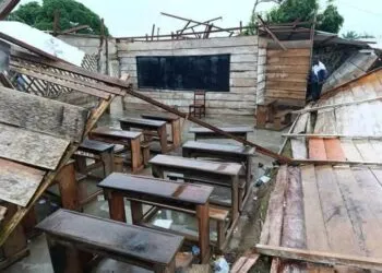 Une forte pluie emporte la toiture des salles de classe au lycée bilingue de Kribi