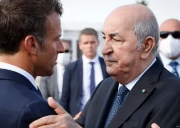 Algeria expels French diplomats
