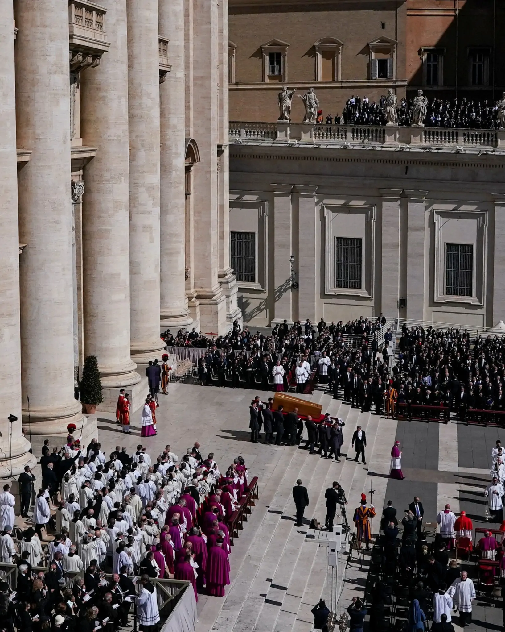 Entombed Pope Francis2