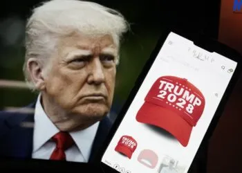 Trump starts selling hats